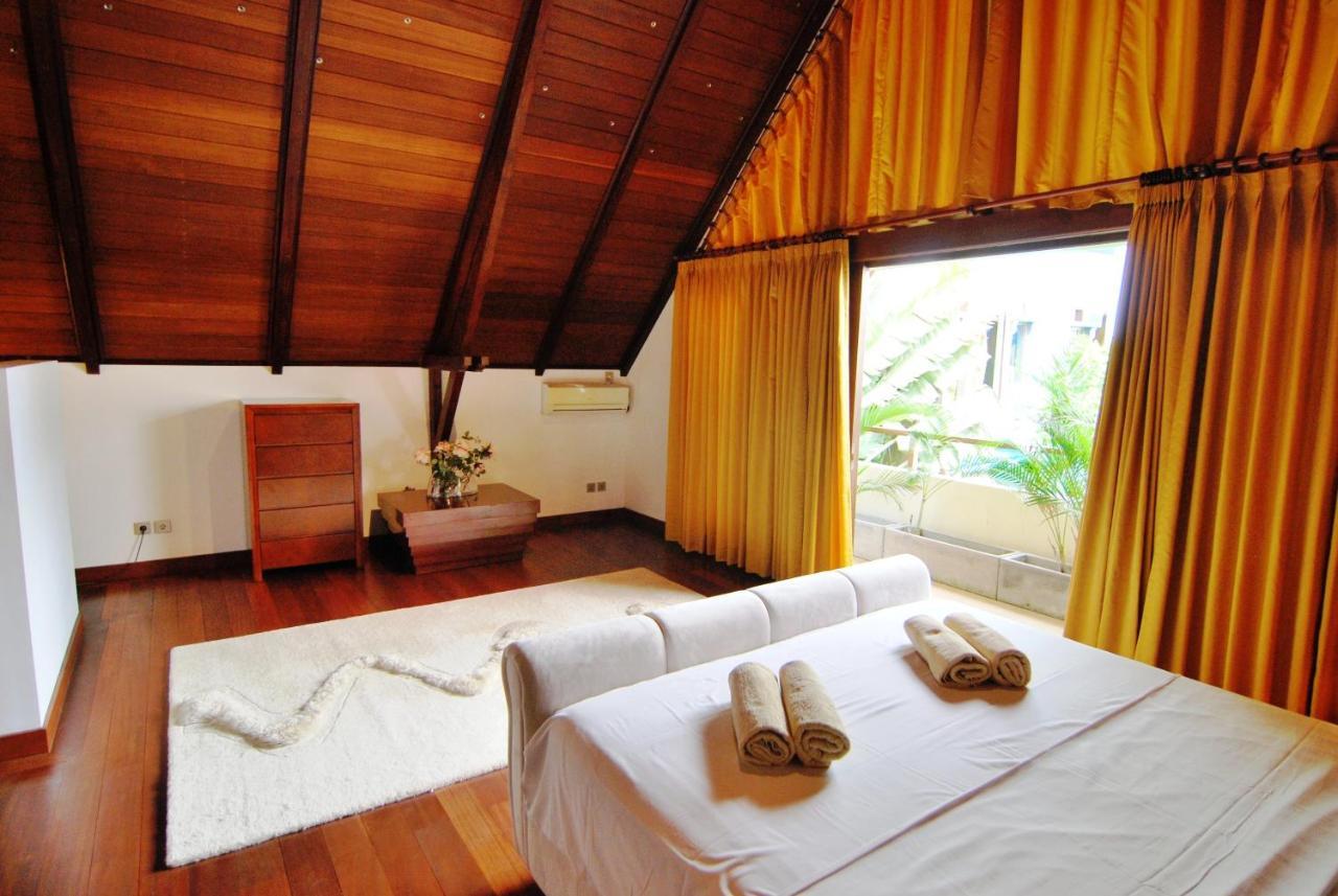 Villa Asih Ketewel Exterior photo