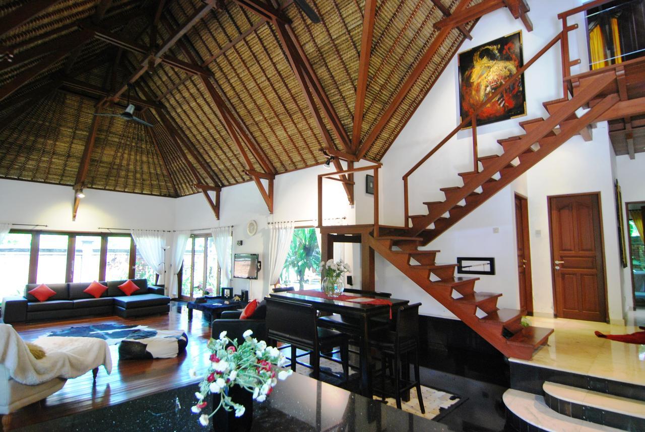Villa Asih Ketewel Exterior photo